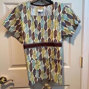 Tafford Women's Leaf Print Short Sleeve Top, Size M